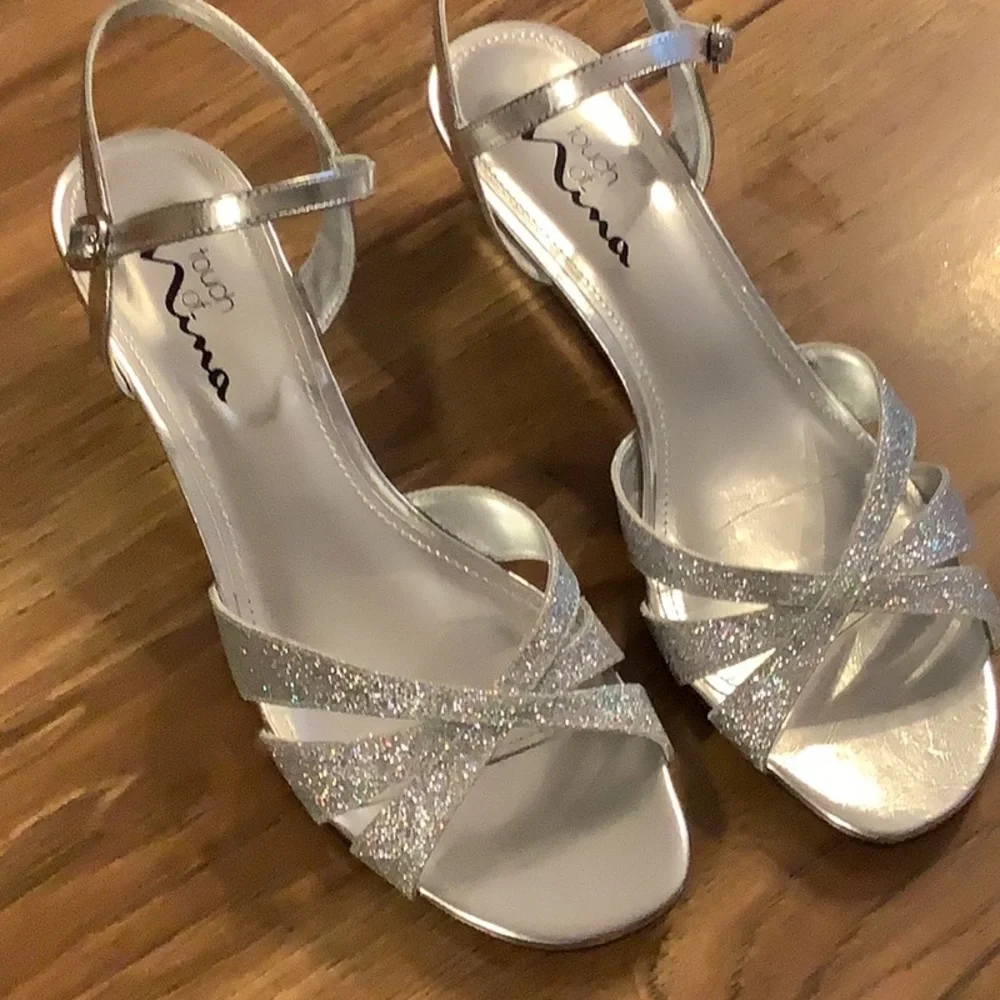 Glittery Silver Wedges - Picture 1 of 7